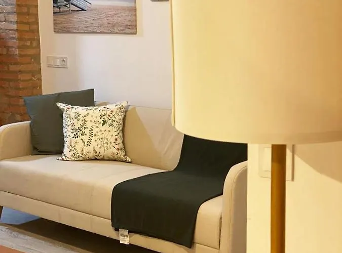 Malvarrosa Private Rooms In Shared Apartment
