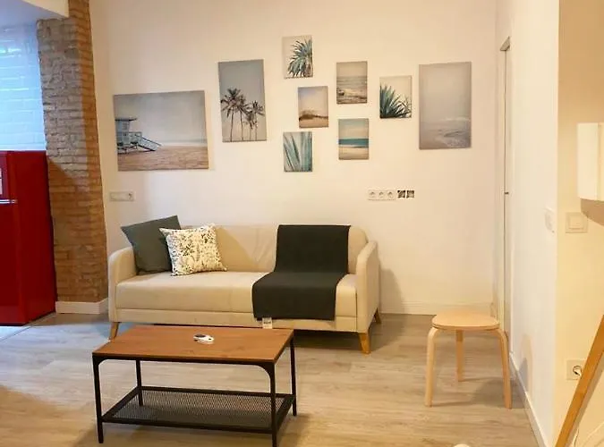 Malvarrosa Private Rooms In Shared Apartment