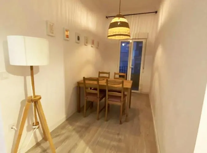 Malvarrosa Private Rooms In Shared Apartment